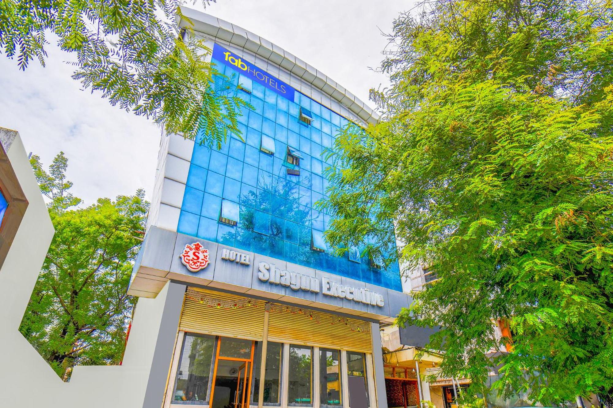 Fabhotel Shagun Executive - Central Bus Stand Aurangabad Bagian luar foto