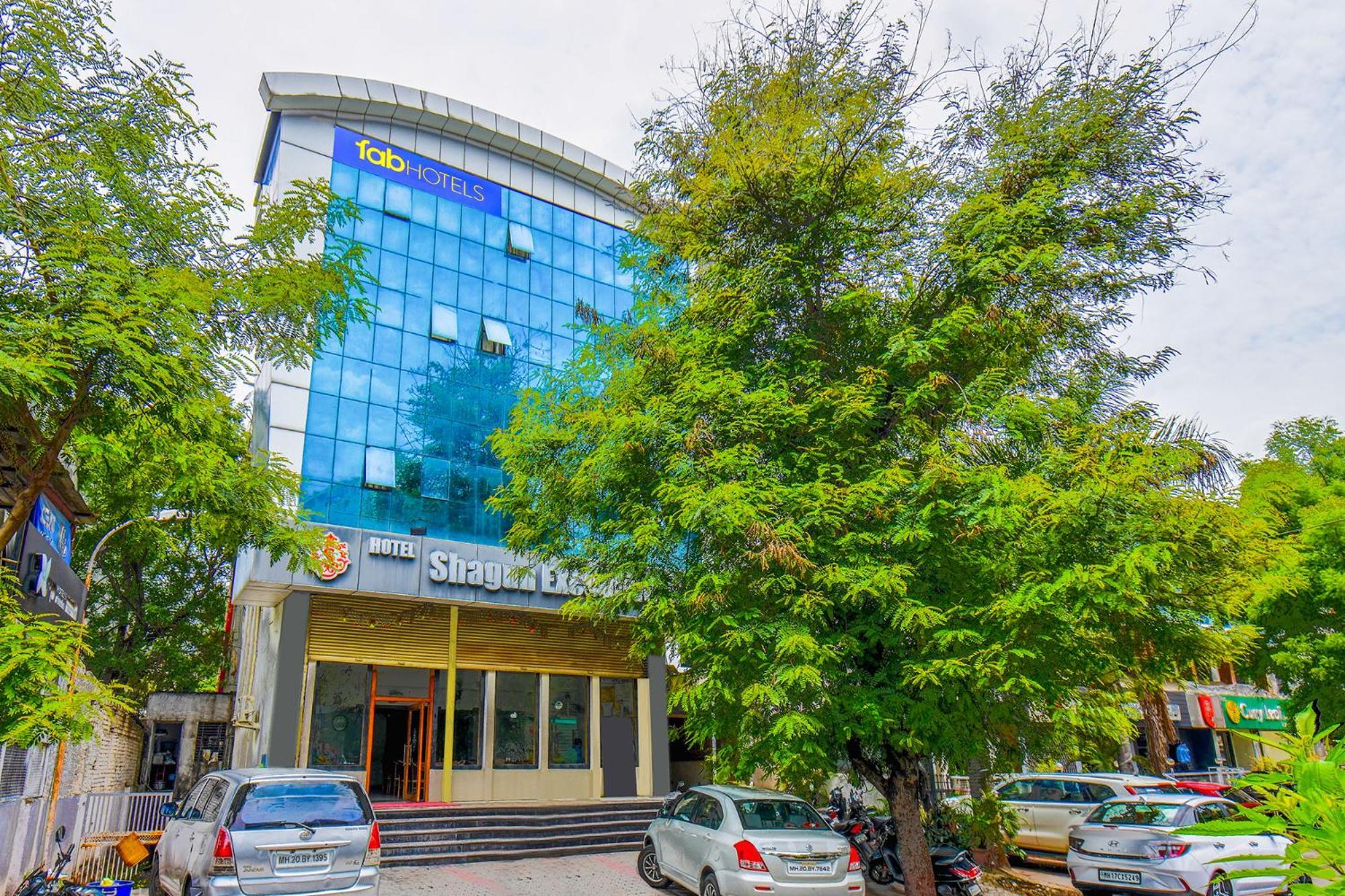 Fabhotel Shagun Executive - Central Bus Stand Aurangabad Bagian luar foto
